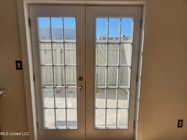 $129,900 | 5025 Wayneland Drive, Unit H3, Jackson, MS 39211