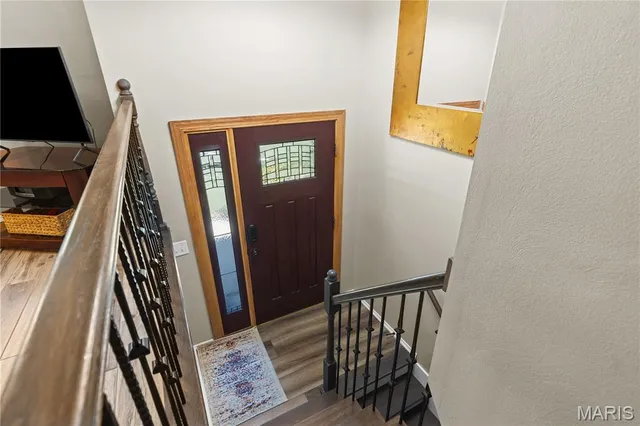 $229,900 | 2362 Briarcliff Drive, Alton, IL 62002