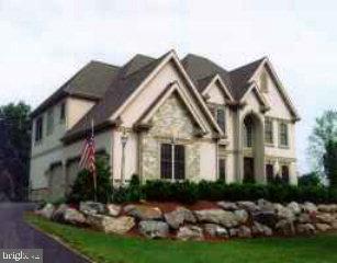 365 North Street Lititz, PA 17543 - Photo 1 of 1