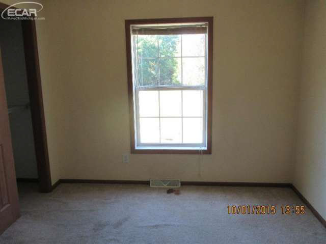 8440 Fenton Road Grand Blanc, MI 48439 - Photo 25 of 30 20451110-24.JPG