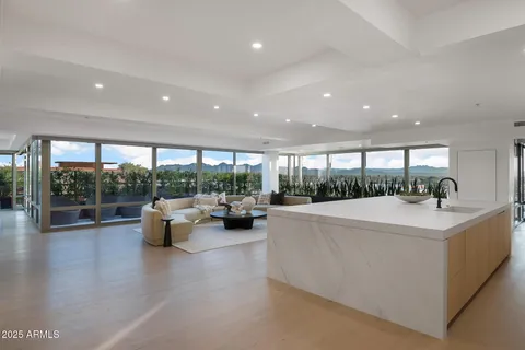 $6,500,000 | 7157 East Rancho Vista Drive, Unit 7006, Scottsdale, AZ 85251