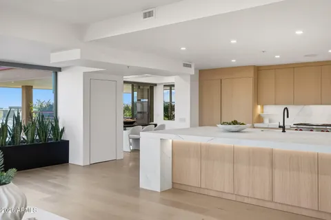 $6,500,000 | 7157 East Rancho Vista Drive, Unit 7006, Scottsdale, AZ 85251
