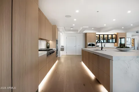 $6,500,000 | 7157 East Rancho Vista Drive, Unit 7006, Scottsdale, AZ 85251