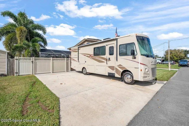 $525,000 | 828 Heron Road, Cocoa, FL 32926