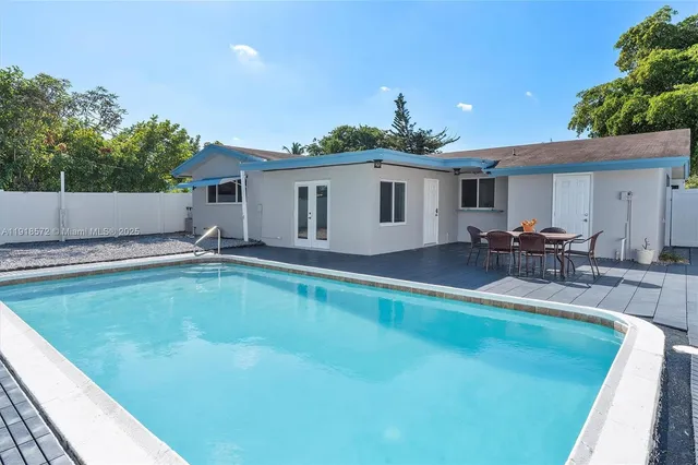 $465,000 | 2012 Northwest 11th Avenue, Fort Lauderdale, FL 33311