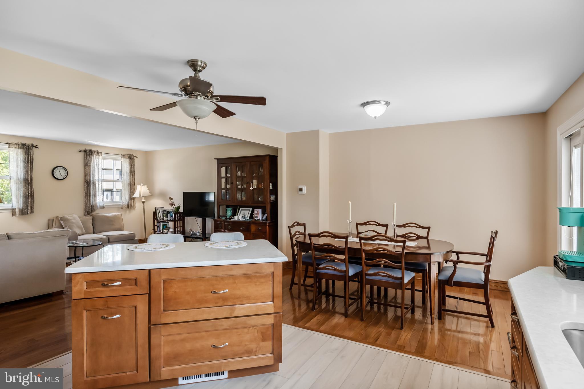 113 Lincoln Drive Clementon, NJ 08021 - Photo 13 of 33