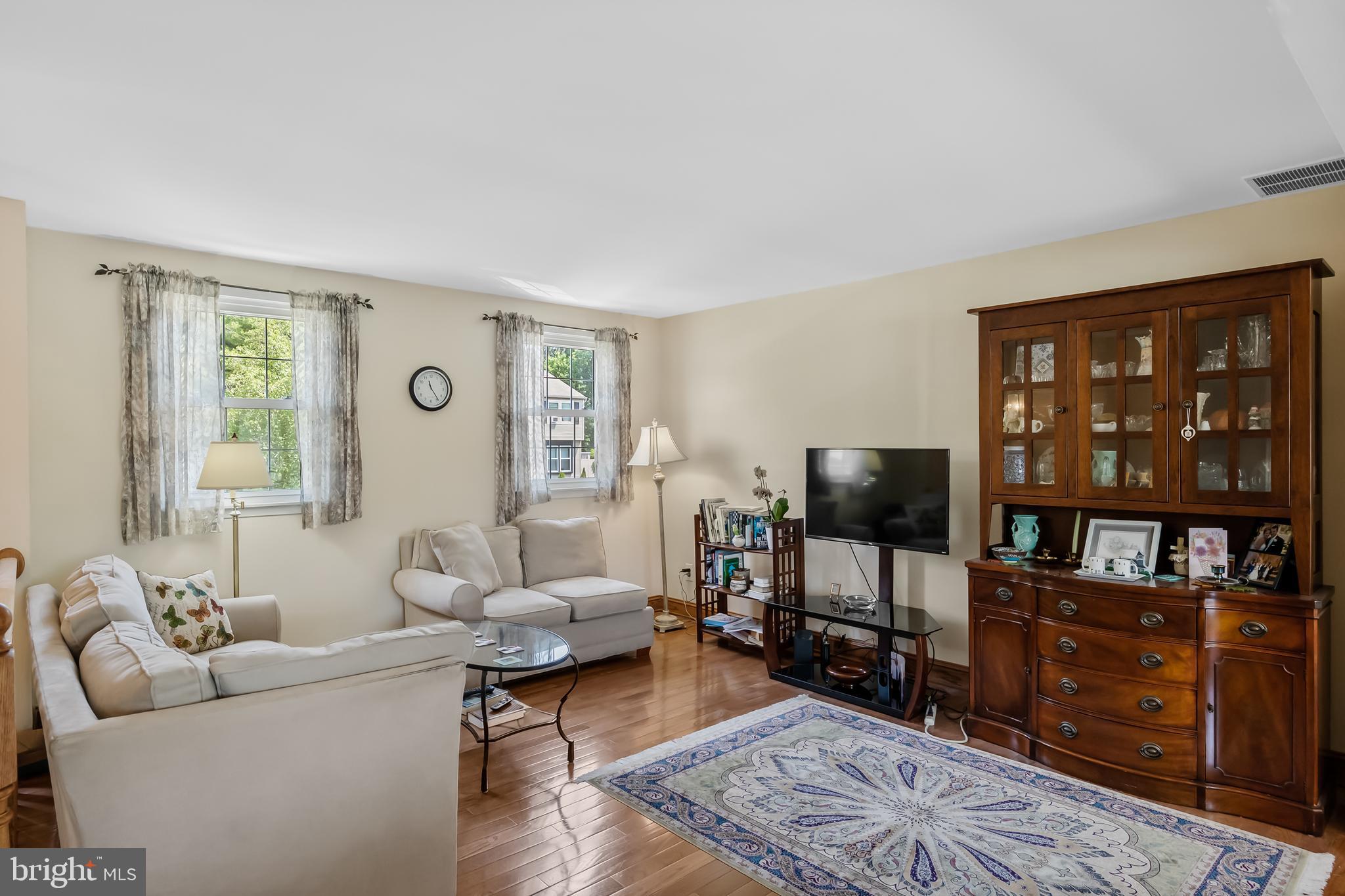 113 Lincoln Drive Clementon, NJ 08021 - Photo 4 of 33