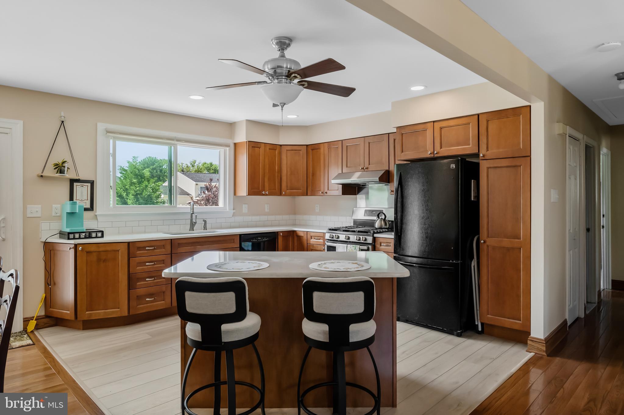 113 Lincoln Drive Clementon, NJ 08021 - Photo 8 of 33