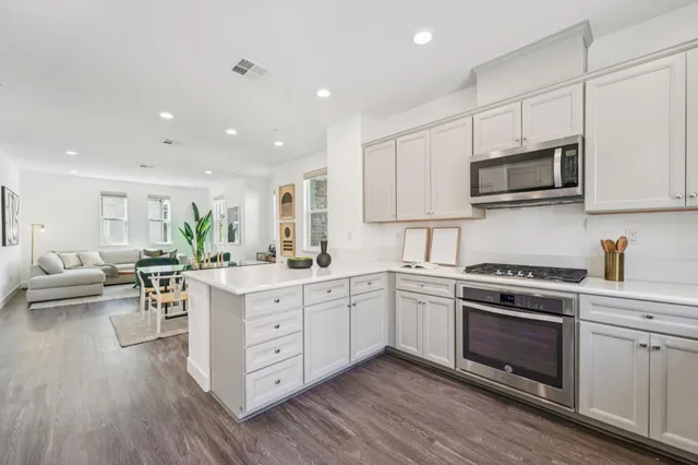 $1,288,000 | 1015 Abruzzo Lane, Unit 1, San Jose, CA 95133