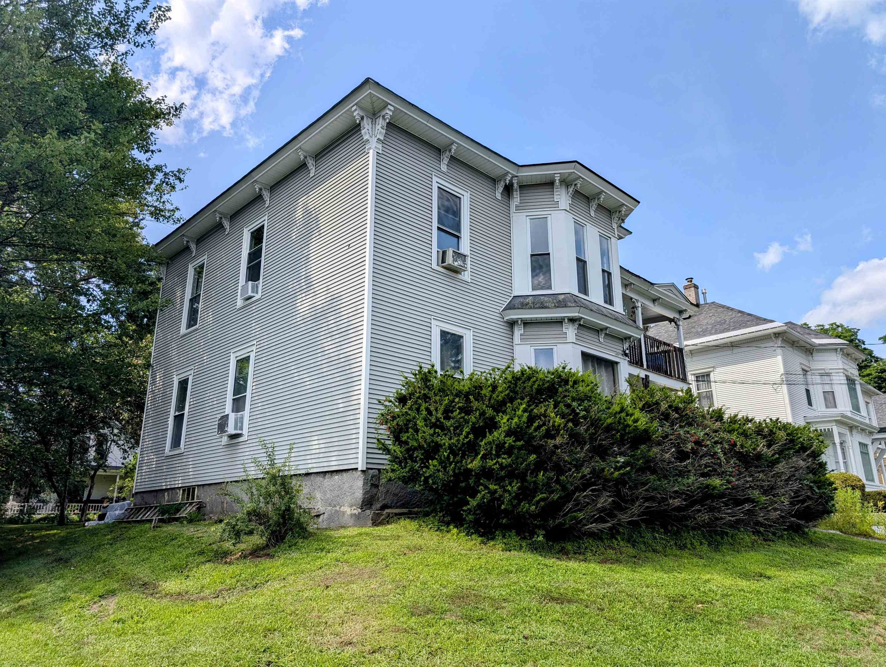 2 Long Street Barre, VT 05641 - Photo 3 of 18