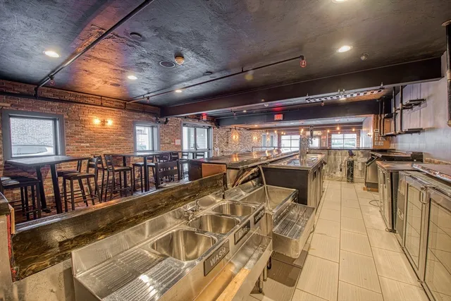 $900,000 | 15 School Street, Taunton, MA 02780