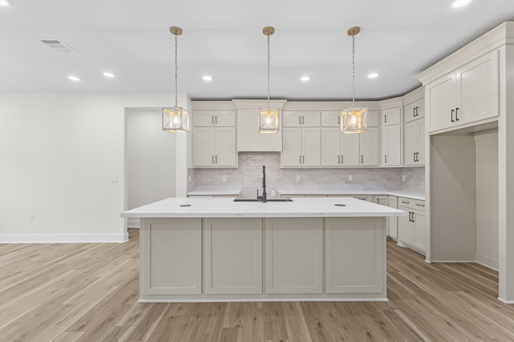 7111 32nd Street Groves, TX 77619 - Photo 7 of 28