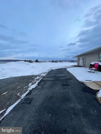 $620 | 51 Arrowhead Drive, Ephrata, PA 17522