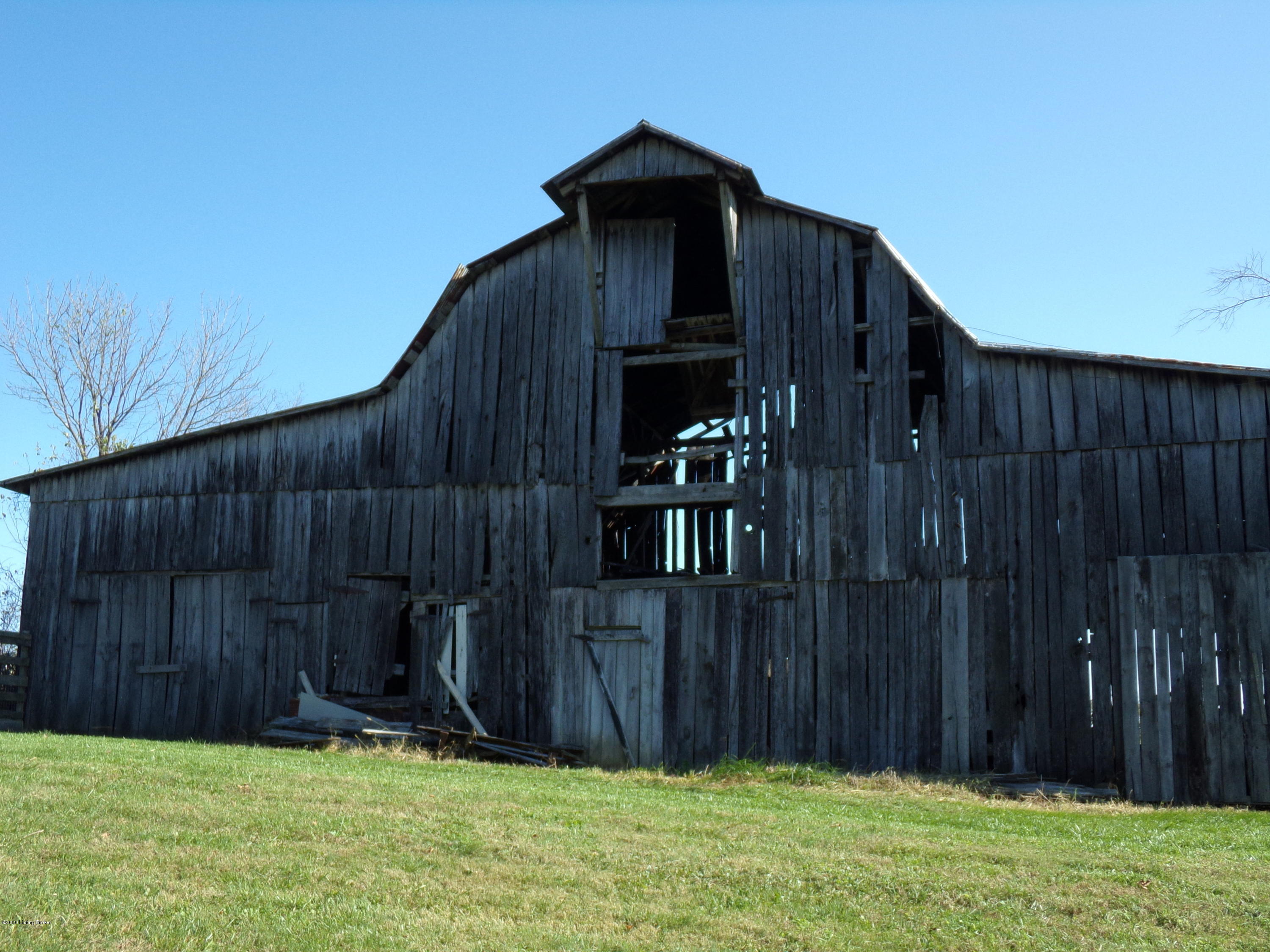 1030 New Liberty Road Lawrenceburg, KY 40342 - Photo 15 of 39 103_0474