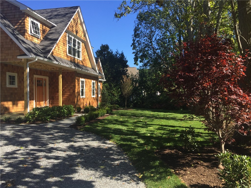 110 Longfellow Road Jamestown, RI 02835 - Photo 5 of 7 Gallery Image 5