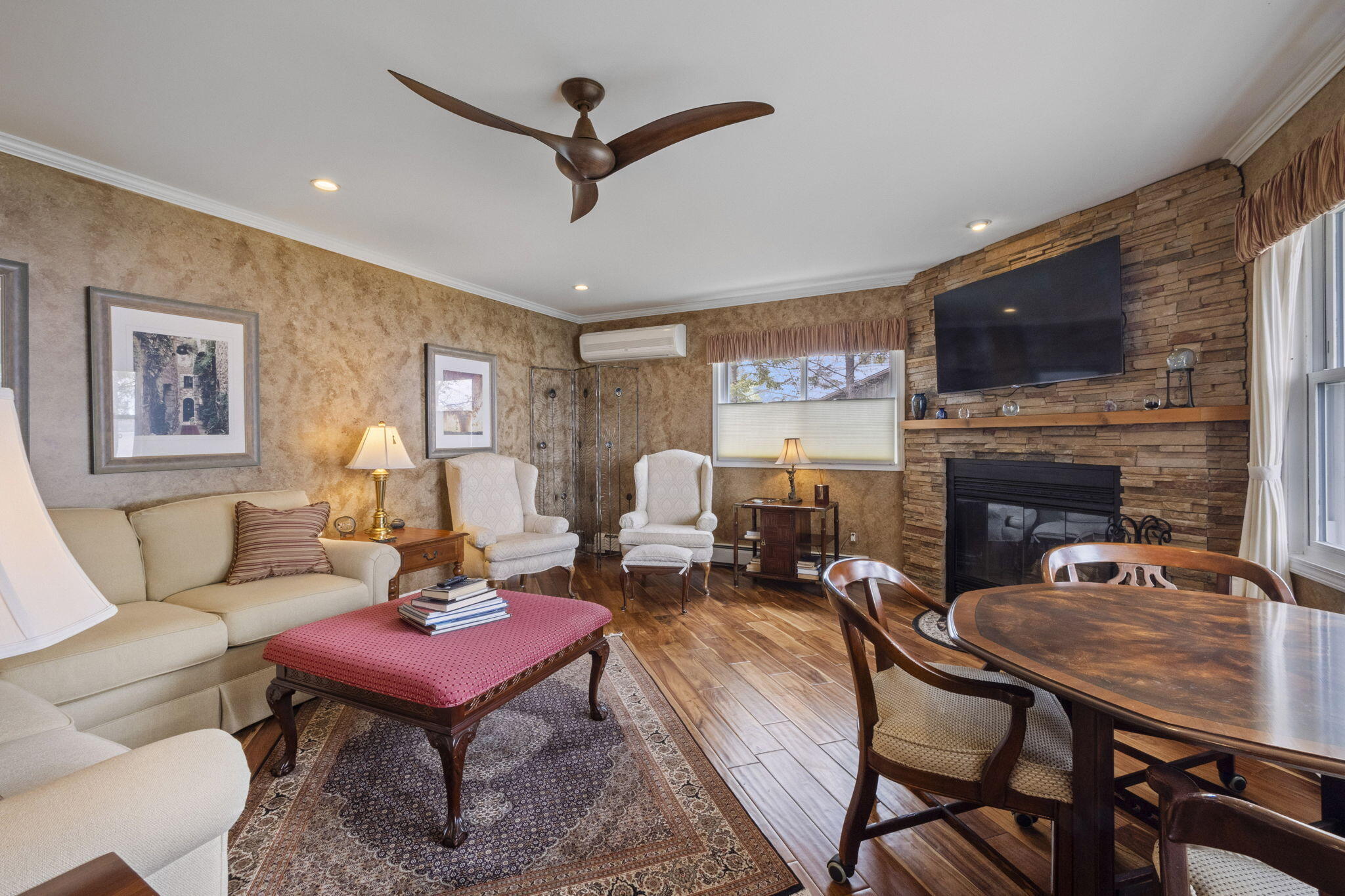 1860 Winifred Street Cheboygan, MI 49721 - Photo 10 of 64 Gallery Image 10