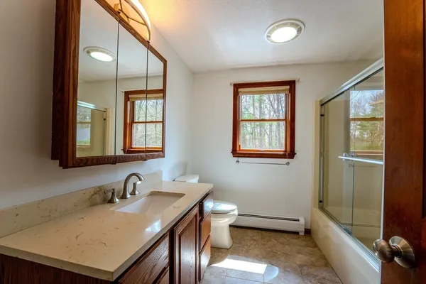 $695,000 | 1 Ashley Circle, Easthampton, MA 01027