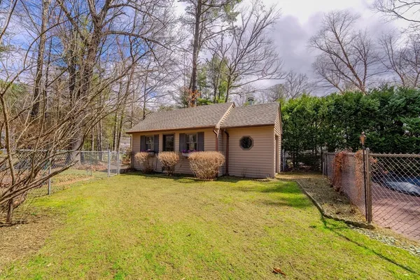 $695,000 | 1 Ashley Circle, Easthampton, MA 01027