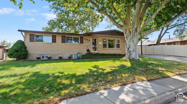 1960 North 400 West Sunset, UT 84015 - Photo 1 of 1 🌟 GET A LOWER INTEREST RATE 🌟 Seller is OFFERING a 2:1 BUYDOWN or up to $9,500 toward CLOSING COSTS when you use our preferred lender!