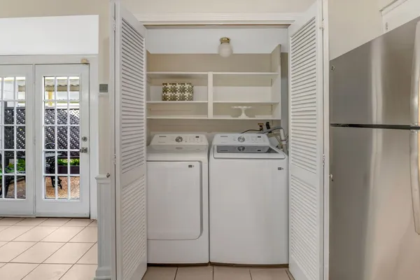 $374,900 | 1011 Murfreesboro Road, Unit B2, Franklin, TN 37064