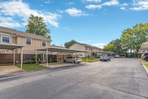 $374,900 | 1011 Murfreesboro Road, Unit B2, Franklin, TN 37064