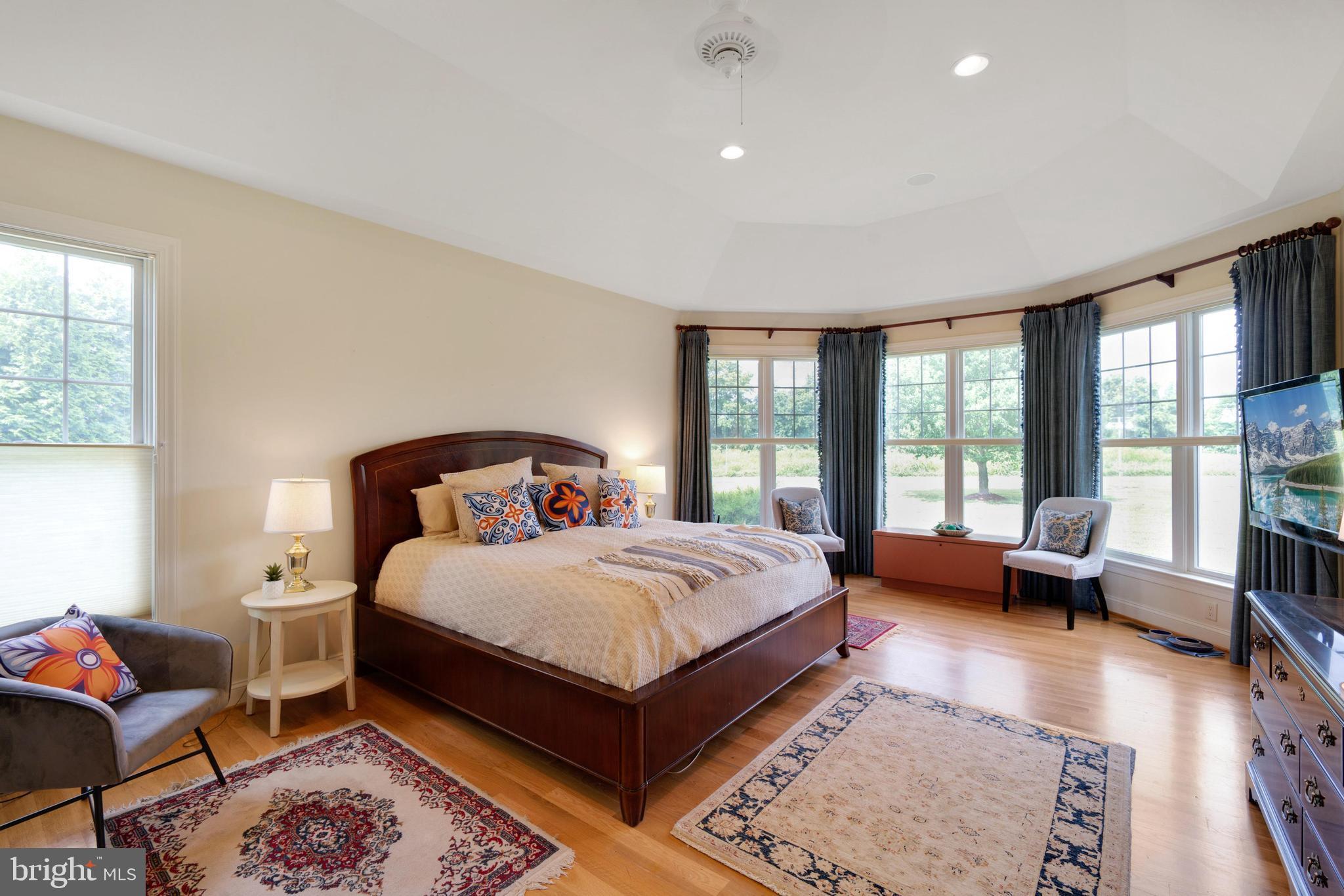6945 Hagy Road Rock Hall, MD 21661 - Photo 23 of 32 Mater Suite