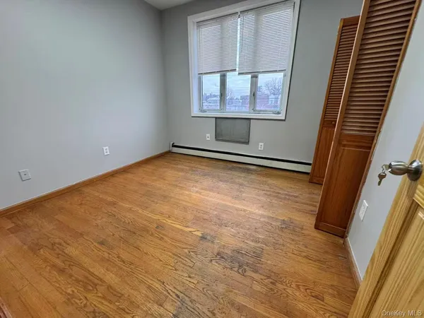 $2,300 | 3799 East Tremont Avenue, Unit #2 | Throgs Neck