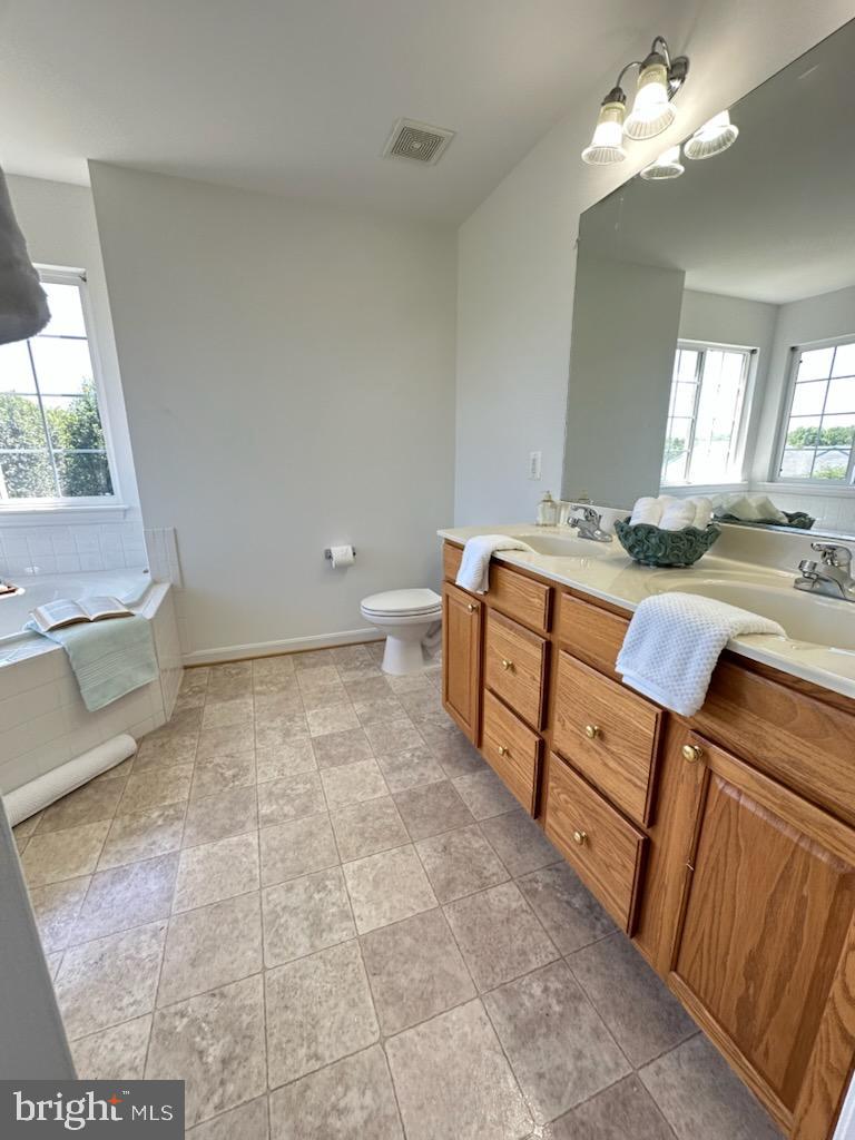 863 Fox Den Road Culpeper, VA 22701 - Photo 27 of 44 MASTER BATH