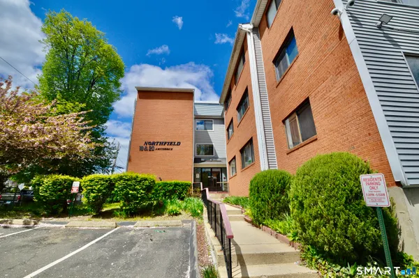 $2,100 | 18 Amsterdam Avenue, Unit 3A, Bridgeport, CT 06606