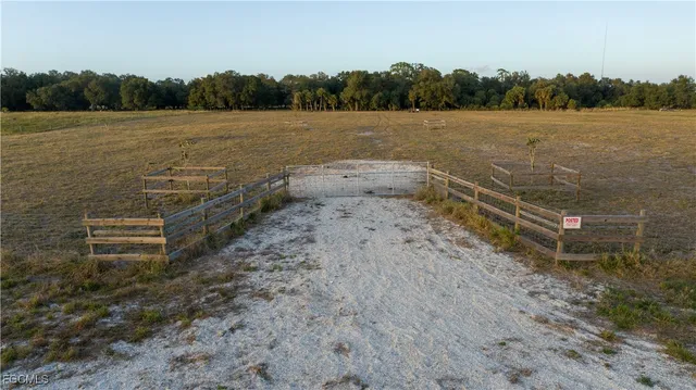 $350,000 | 894 Cemetery Road, LaBelle, FL 33935