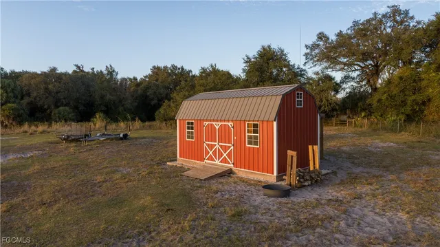 $350,000 | 894 Cemetery Road, LaBelle, FL 33935