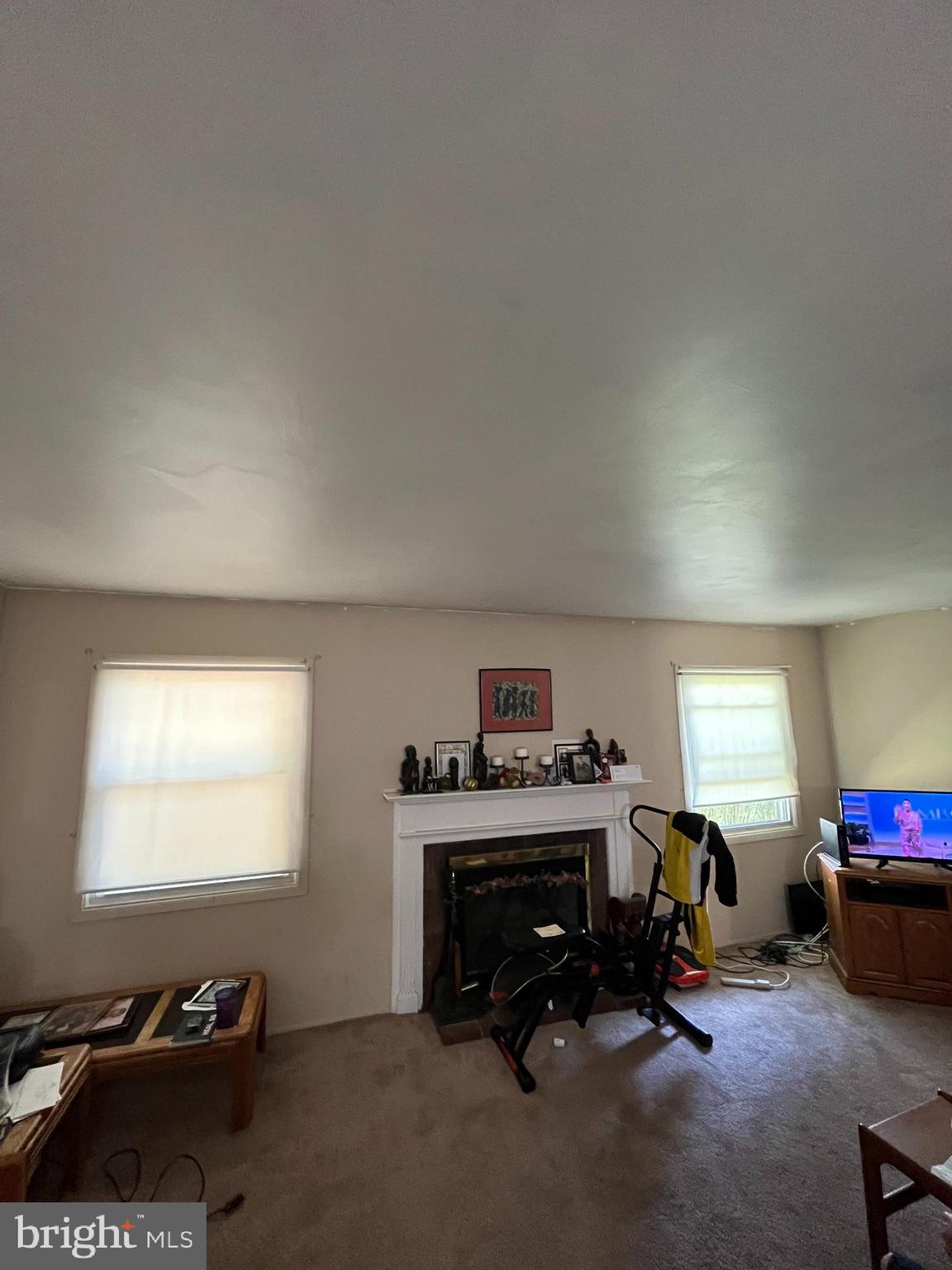 12 East Stokes Road Willingboro, NJ 08046 - Photo 3 of 19