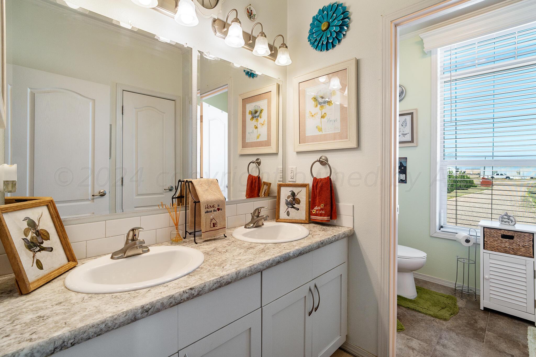 5601 Tranquility Road Amarillo, TX 79118 - Photo 11 of 20 Bathroom 2