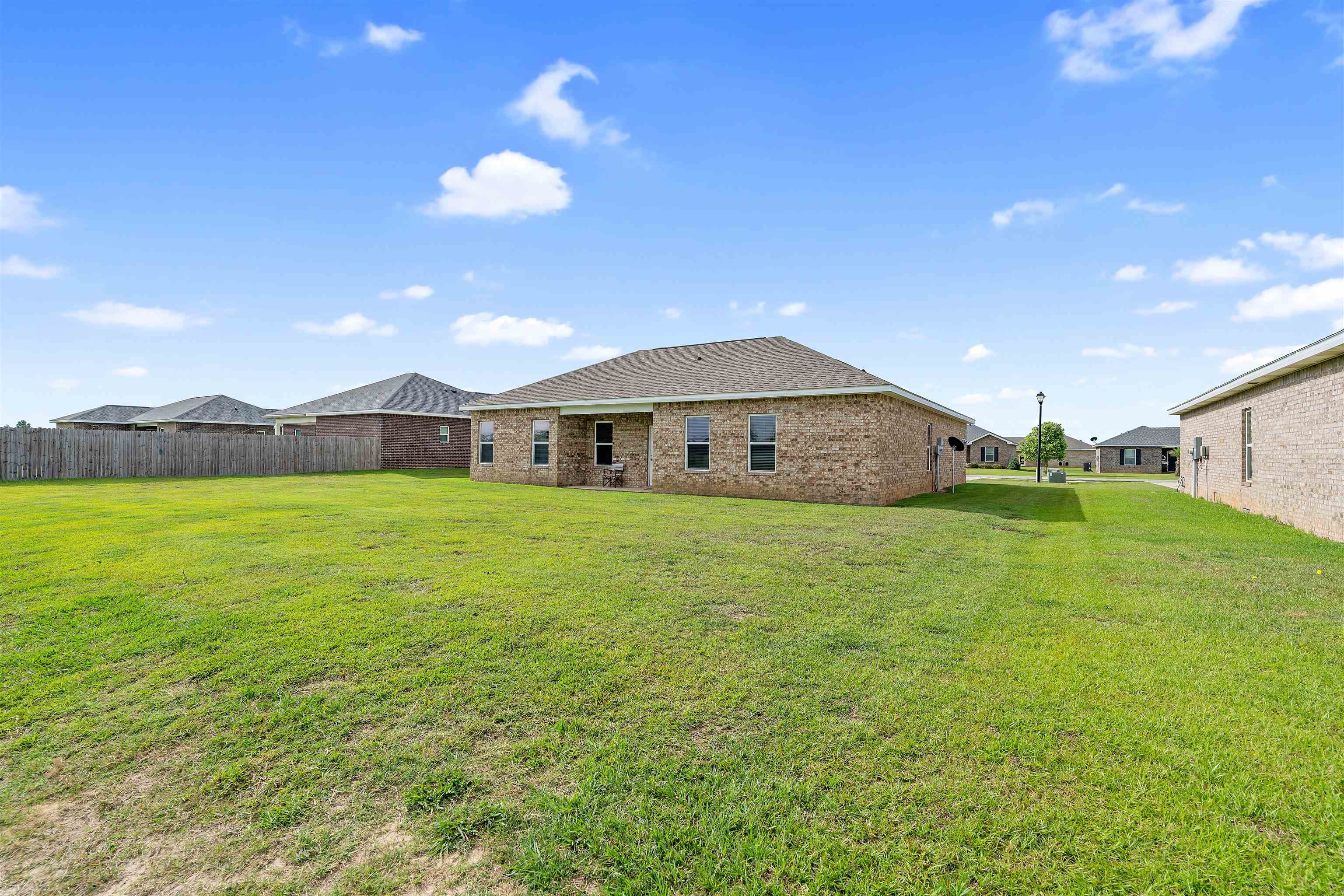 15659 Rushbrook Court Foley, AL 36535 - Photo 23 of 25