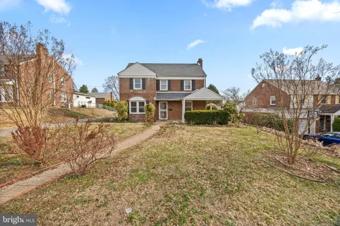 $395,000 | 37 Dewey Road, Cheltenham, PA 19012