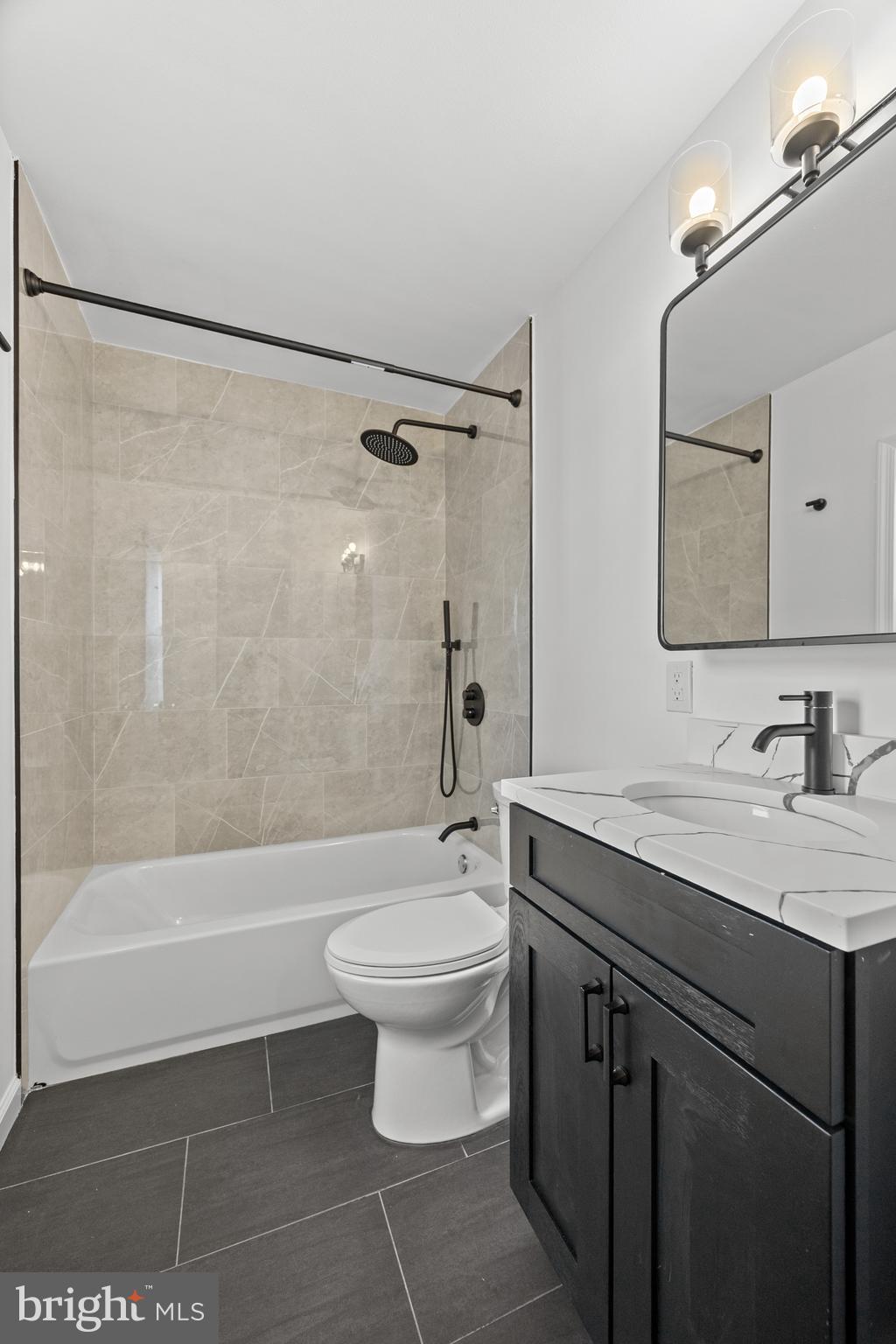 37 Dewey Road Cheltenham, PA 19012 - Photo 18 of 24