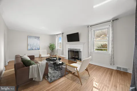 $395,000 | 37 Dewey Road, Cheltenham, PA 19012