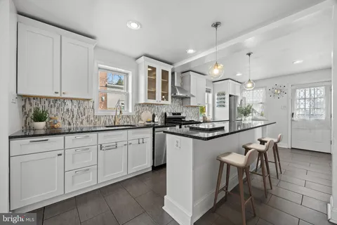 $395,000 | 37 Dewey Road, Cheltenham, PA 19012