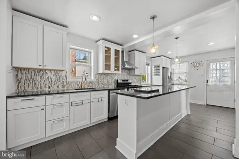 $395,000 | 37 Dewey Road, Cheltenham, PA 19012