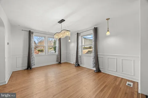 $395,000 | 37 Dewey Road, Cheltenham, PA 19012