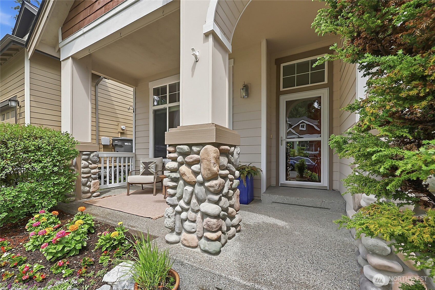 115 170th Street Southeast Bothell, WA 98012 - Photo 3 of 36