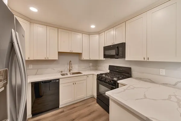 $500,000 | 881 Reuter Drive, West Sacramento, CA 95605