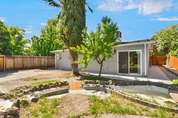 $500,000 | 881 Reuter Drive, West Sacramento, CA 95605