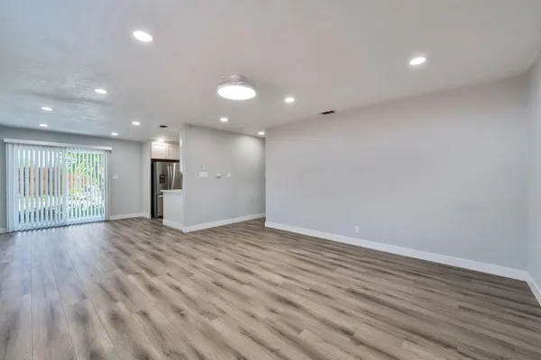 $500,000 | 881 Reuter Drive, West Sacramento, CA 95605