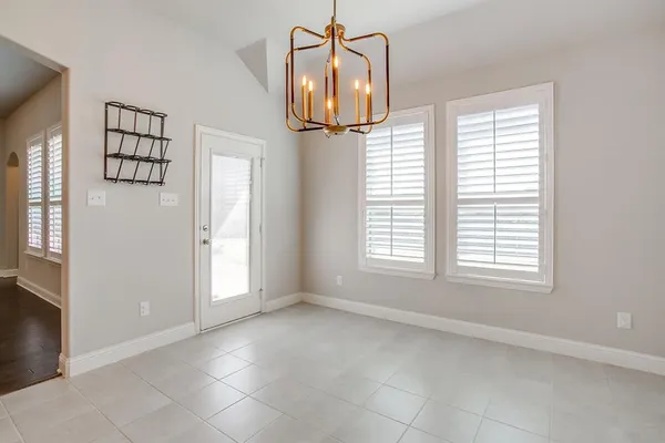 $3,200 | 12400 Angel Vine Drive, Fort Worth, TX 76028