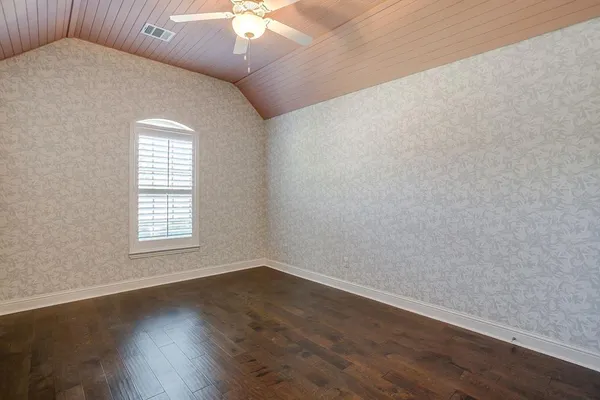 $3,200 | 12400 Angel Vine Drive, Fort Worth, TX 76028