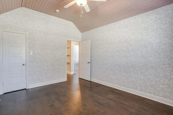 $3,200 | 12400 Angel Vine Drive, Fort Worth, TX 76028