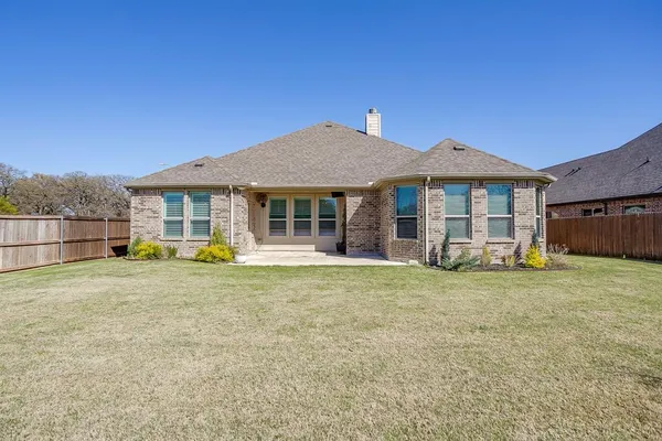 $3,200 | 12400 Angel Vine Drive, Fort Worth, TX 76028