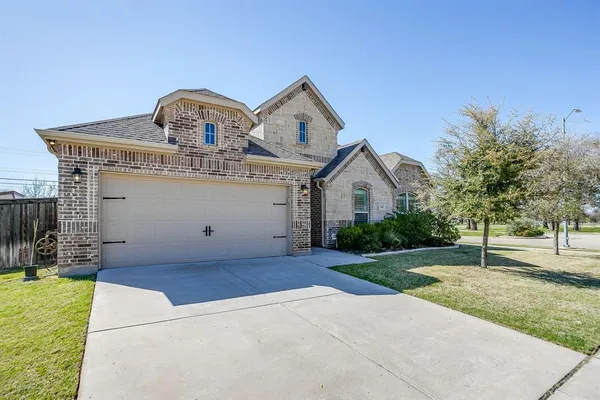 $3,200 | 12400 Angel Vine Drive, Fort Worth, TX 76028
