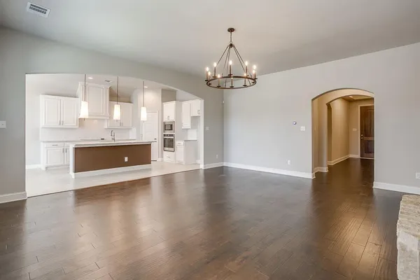 $3,200 | 12400 Angel Vine Drive, Fort Worth, TX 76028